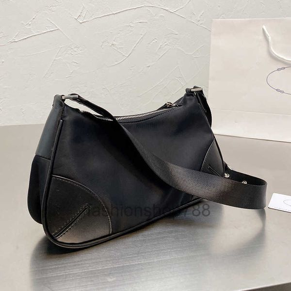 

pochette bag black nylon underarm bag 21ss italy milano brand shoulder bags waterproof material patchwork crossbody handbags woman shopping