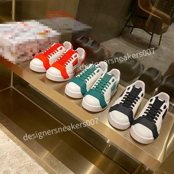 

2022 luxury designer sneakers shoes new woman fashion platform men women running skateboard utility mens trainers sports scarpe ch bbq, Black