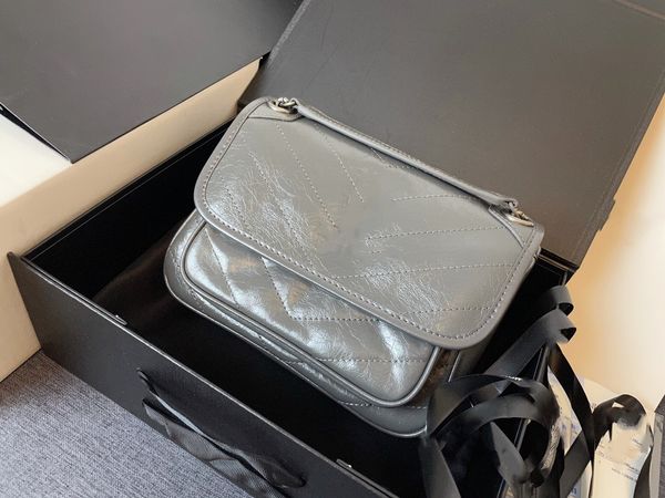

lushentic grey and black bag with chain strap shoulder bag handbag head layer oil wax skin