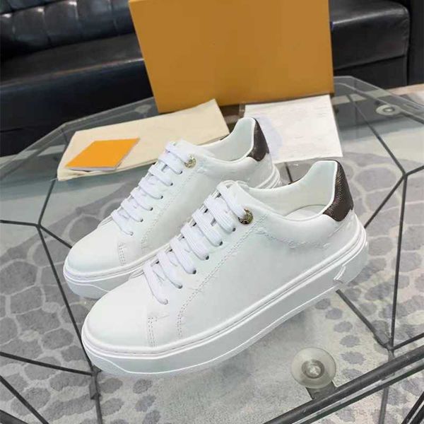 

sneakers women shoes casual shoe leather woman 2022 time out size 35-41 model hy3