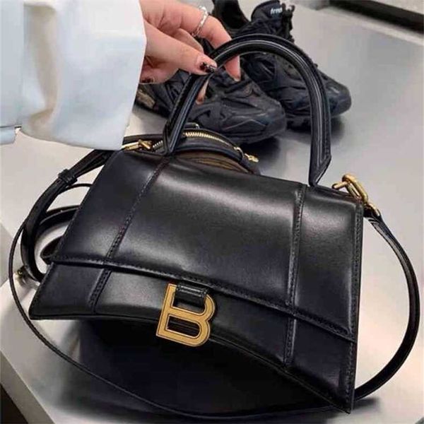 

designer balencaigass handbags fashion bags same bag star's family b-shaped women's 2022 versatile crocodile hourglass