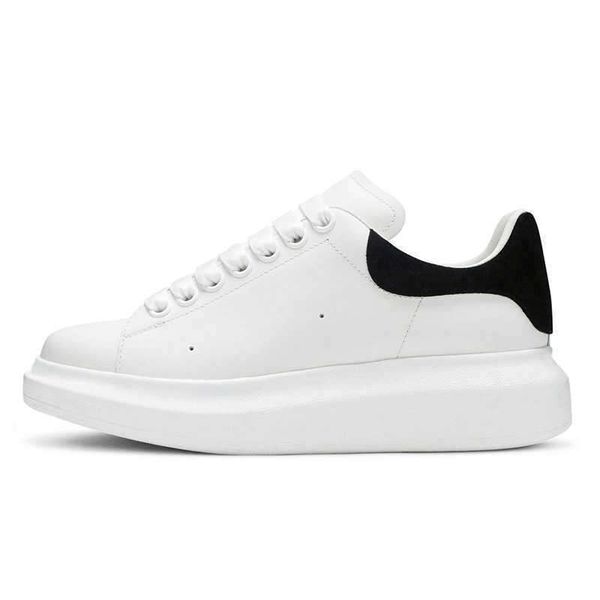 

roller shoes designer sneakers casual shoes platform shoe black suede triple white mc queens alexander chaussures luxury men women mens wo23