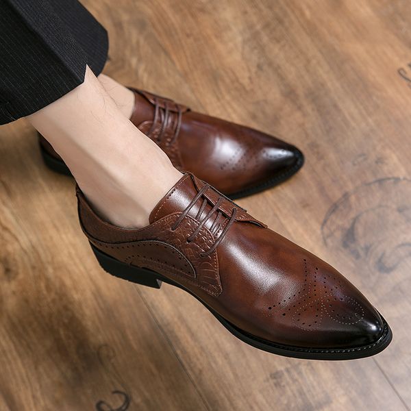 

fashion leather shoes classic fashion designers latest style brown comfortable non slip soft sole light breathable carved pointy men, Red;white