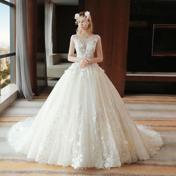 

scoop neck a line wedding dresses backless 3d lace appliqued cap sleeves sweep train bridal gowns vestidos de marriage, White