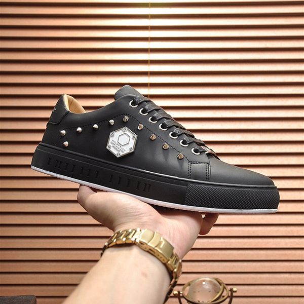 

2023 casual shoes trainer letter designer leather metal decoration men low to help leathers joining together with calf color matching, Black