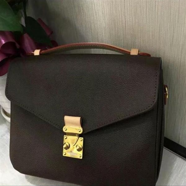 

2022 briefcase handbag new fashion handbag one shoulder messenger bag small square package briefcases340s