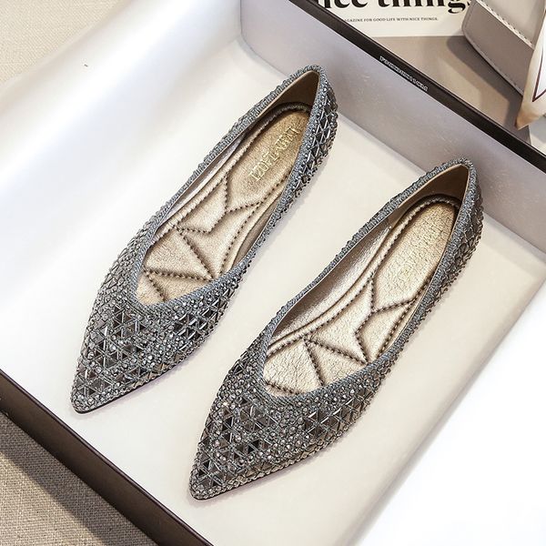 

dress shoes famous brand rivets flats women pointed toe glitter beading ballerian shoes shallow mouth sequined cloth moccasins plus size 43, Black