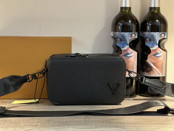 

luxury designer man leather limited edition messenger bag wallet mobile bags