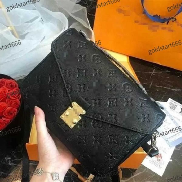 

luxurys designers crossbody bag women handbag pochette messenger bags oxidizing leather metis elegant shoulder bags crossbody bag m41781