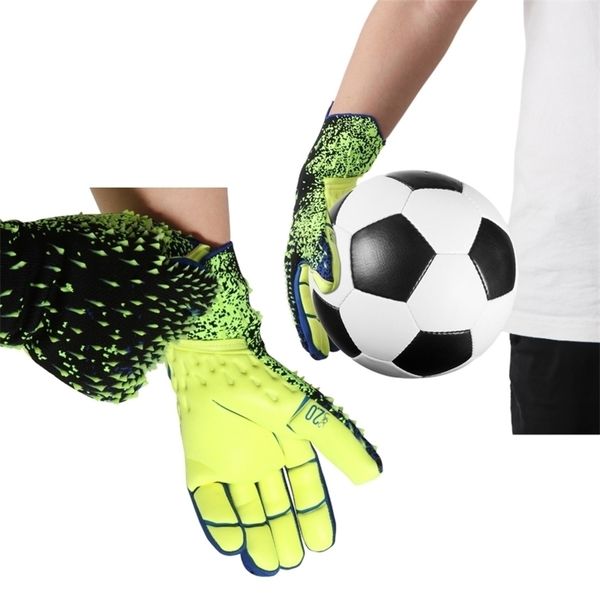 

sports gloves goalkeeper football glove with fingersave goalie 220926, Black