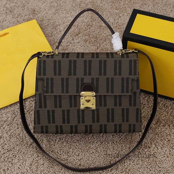 

2022 evening bags old flower messenger bag tote classic letter vintage women shoulder bags crossbody handbags purse metal chain strap cell p