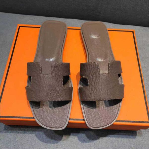 

herme slippers women summer 2022 flat bottomed beach sandals luxury women classic versatile color matching leather oran h family one line we, Black