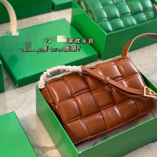 

handbags bottegas classic venetas luxury bags green woven 2022 large lattice leather leisure women's senior messenger tofu bag small sq