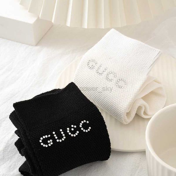 

mens socks giccu spring autumn designer balencaigass fashion womens sock letter diamond print simple black white middle tube thread anti fri