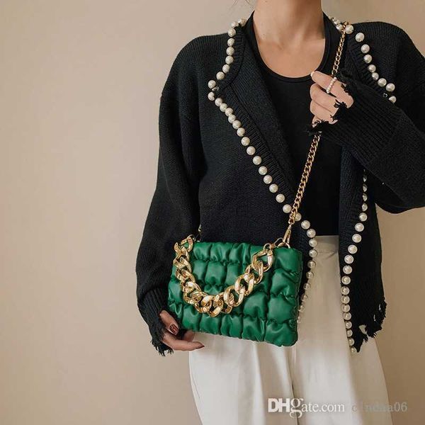 

2022 new fashion personalized simple pleated single shoulder bag womens bag texture cross checkered small square bags, Red;black