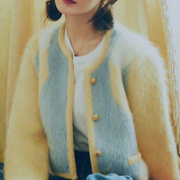 

women's sweaters designer the variety show "snow king" pale yellow coat color matching knitted cardigan women's sweater, White;black