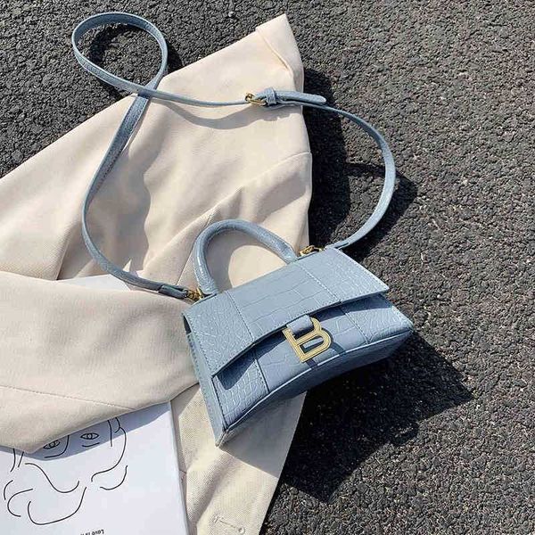 

designer balencaigass handbags fashion bags summer female messenger versatile 2022 exquisite crocodile pattern home hourglass shoulder handb