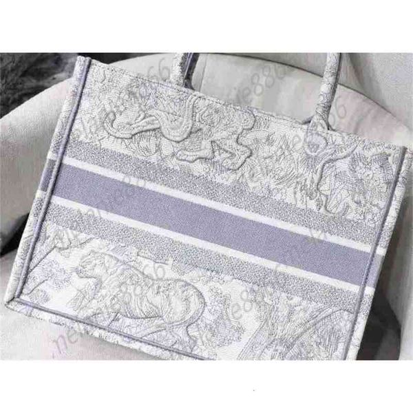 

fashion women's handbags lady shopping bags stars same booktote reusable foldable tiger embroidery canvas tote diy hand