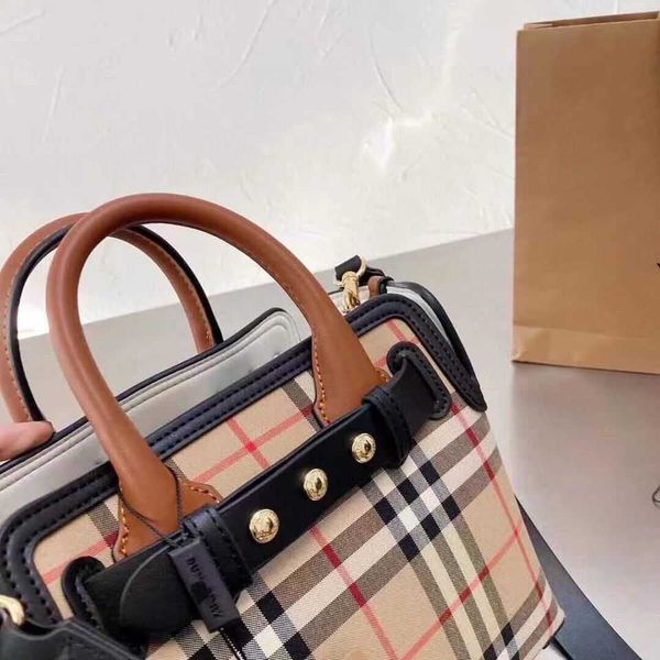 

burbrerys crossbody handbags bags burbrery onthego tote luxuries designers women bag purses totes designer woman handbag shoulder wallet par