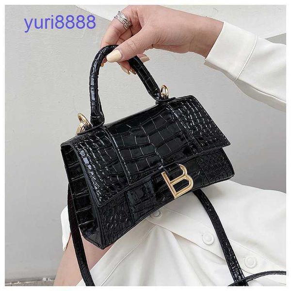

hourglass bag balenciga shoulder s price 2022 spring and summer new single messenger portable women's fashion