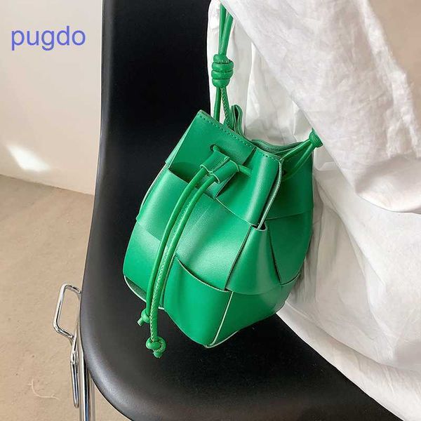 

botte brick cassette bucket bags houlder bag botte hands veneonline shop net celebrity niche design hand woven bucket wo rainbow
