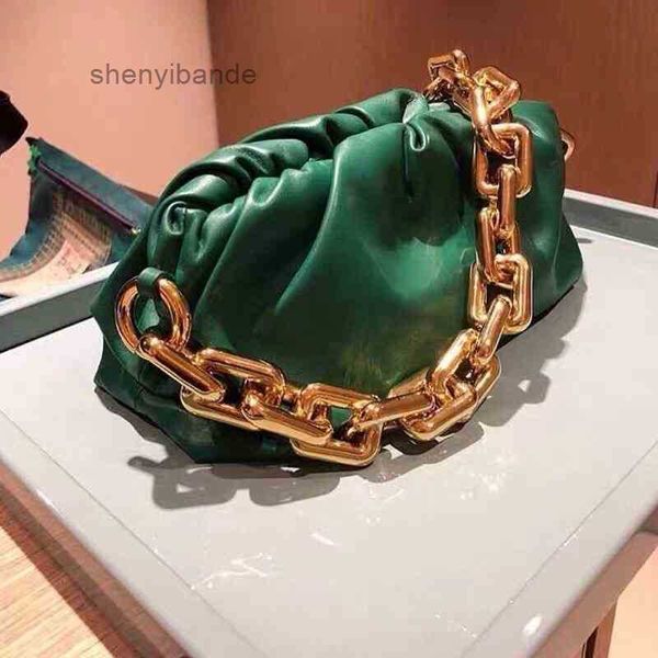 

designer handbag bottegaas bags venetas bag chain 2022 thick net cloud leather red underarm chest metal women's messenger bag. wkkv