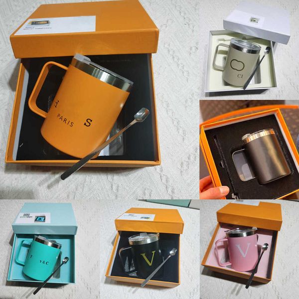 

304 stainless steel branded mugs coffee cup with lid and spoon mug set double g letters luxurys designers drinks tea bottle l and v wedding