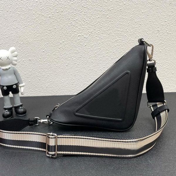

triangle crossbody bag women handbags purse removable strap genuine leather fashion letters zipper closure quality solid color shoulder 2022