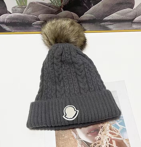 

autumn and winter new knitted hat women's european and american fox big fur ball woolen cap couple sleeve caps, Blue;gray