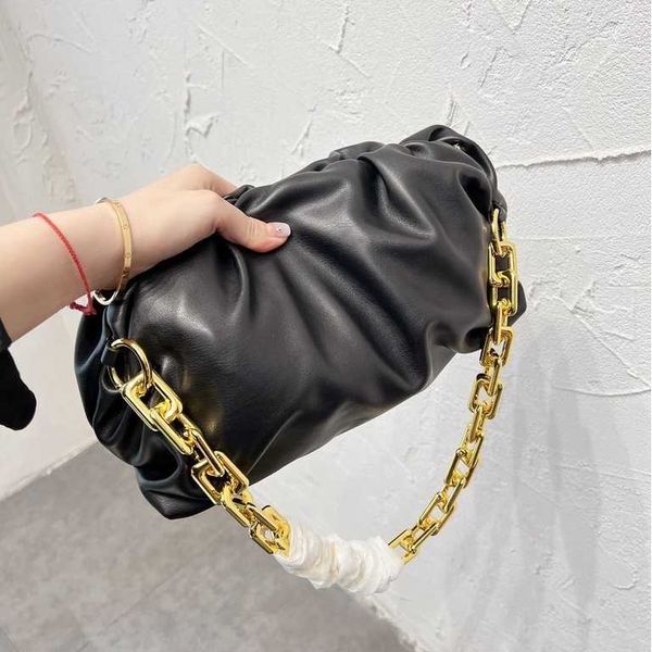 

shoulder bag women crossbody bottage venates backpack purse handbags seam leather ladies metal chain classic woven messenger bag luxurys des