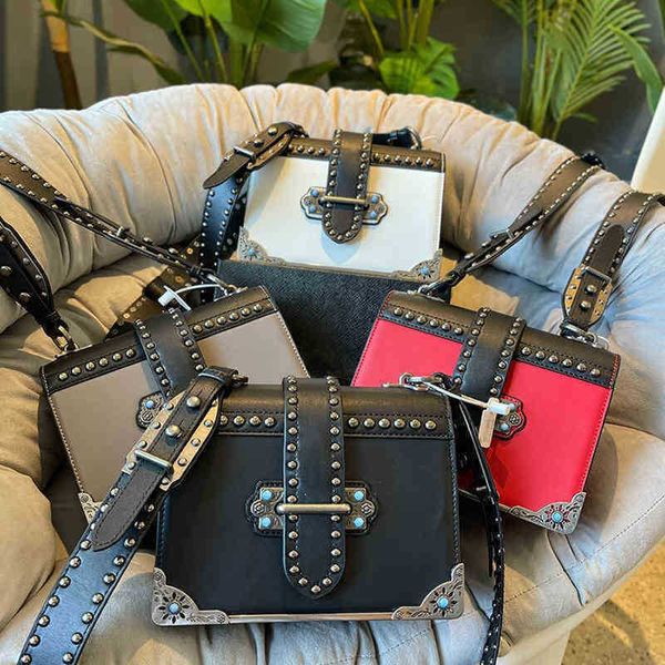 

shoulder bag crossbady bags for women designer handbag fashion treasure moonlight purses shoulderbag handbags classic backpack bag 0406