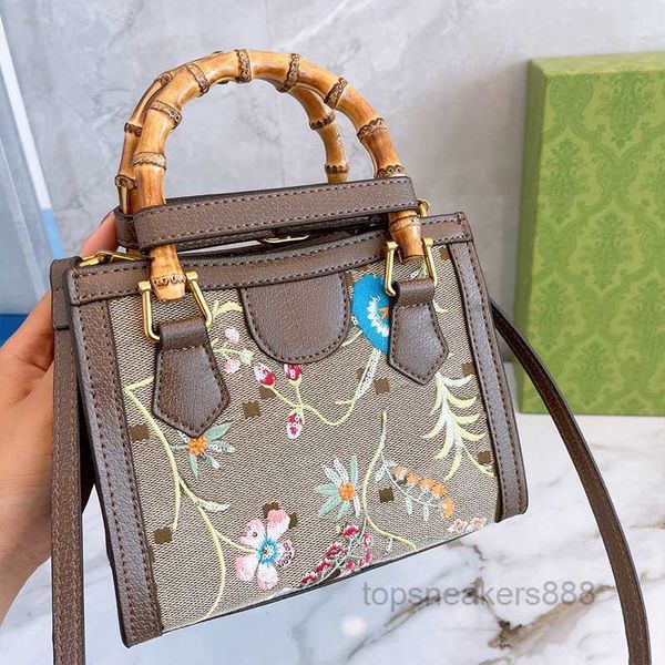 

evening bags vintage tote bamboo crossbody handbags purse women shopping shoulder bags removable strap floral letter print metal hardware ha