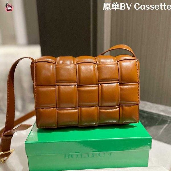 

shoulder bag women crossbody bottage venates backpack purse handbags seam leather ladies metal chain classic woven messenger bag luxurys des