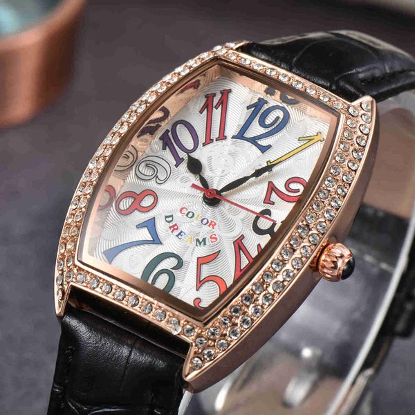 

2022 popular fashion ladies watch three pin quartz display calendar full diamond bezel leather strap, Slivery;brown