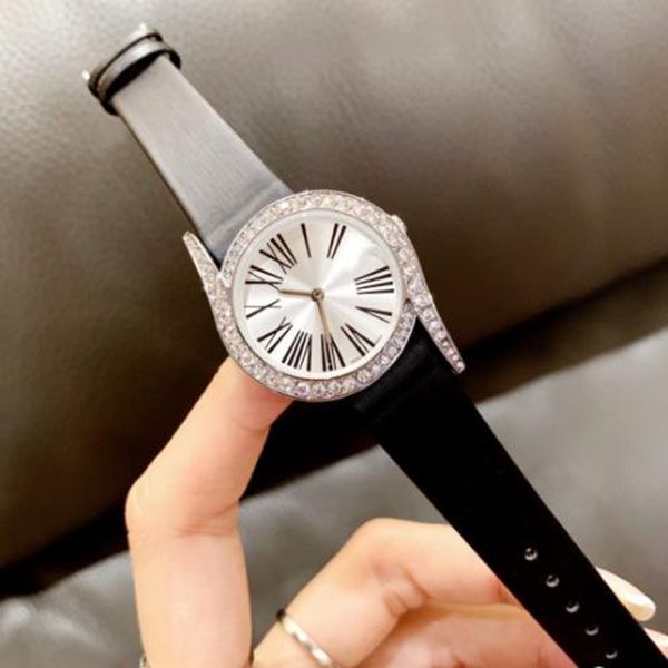 

ladies diamond needle buckle mechanical pointer fashion watch, Slivery;golden