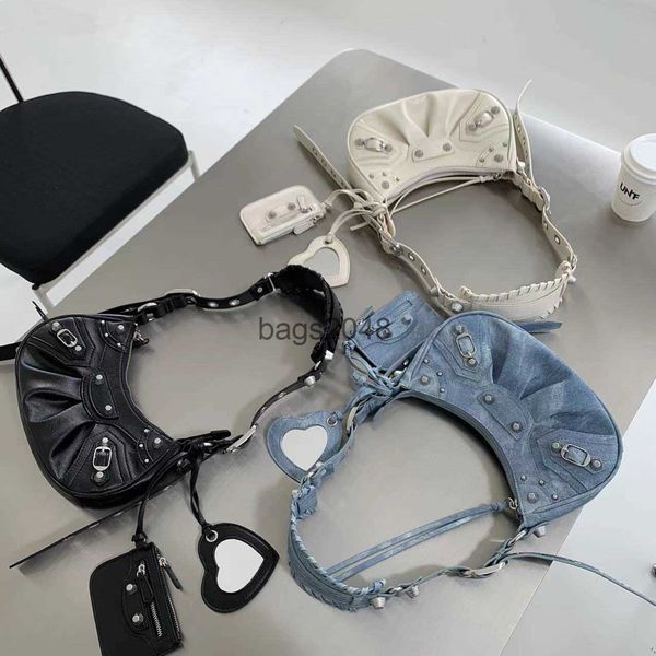 

evening bags balencaigass designer handbag half moon motorcycle bag willow nail 2022 new underarm moon tooth bag advanced feeling single sho