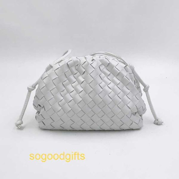 

pouch designer bag bottegas handbags women venetas clutch bags woven bag women's 2022 new cloud high sense one shoulder messenger bag s
