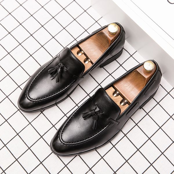 

men's luxury bullock tassel solid color round toe fashion everyday business shoes loafers multiple sizes38-44, Black