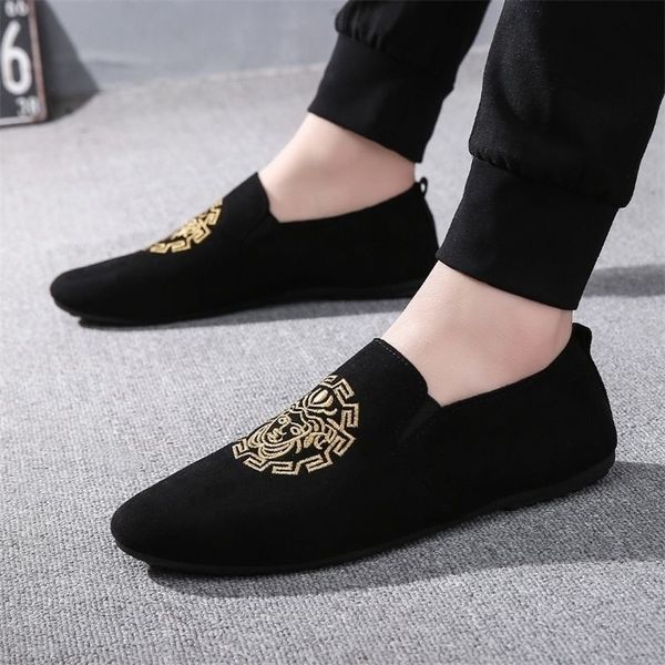 

dress shoes sell men's loafers footwear summer classic boy comfy flat moccasin fashion male slip-on boat for men casual shoe 220929, Black