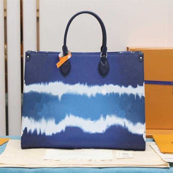 

women luxurys designers bags 2021 luxurys onthego handbags ladies chain shoulder bag patent leather diamond luxurys evening