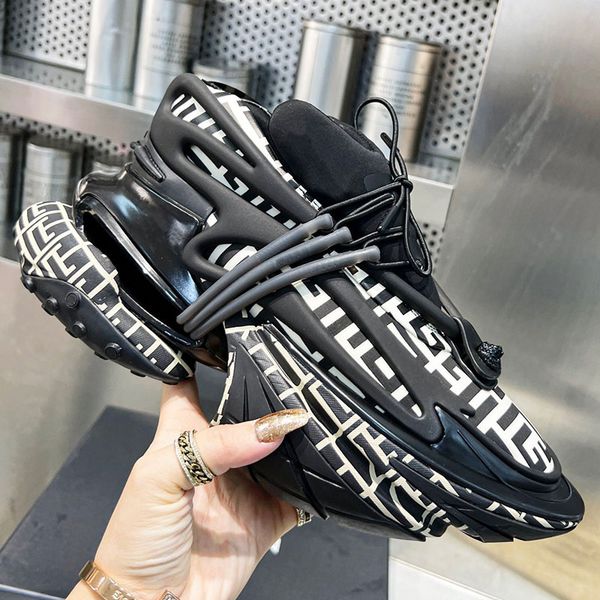 

23ss mens designer sports shoes man neoprene and leather unicorn low-sneakers black with white logo pattern with original box