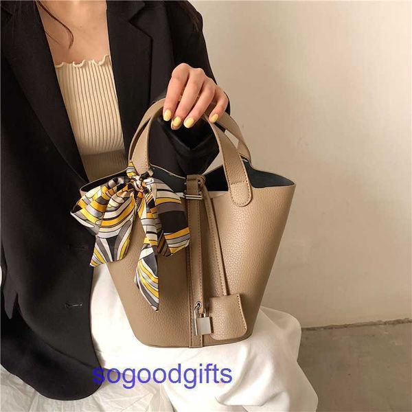 

women's designer bags genuine leather picotin lock herme handbags tote bag 2022 new fashion women's bag handbag japanese solid veg