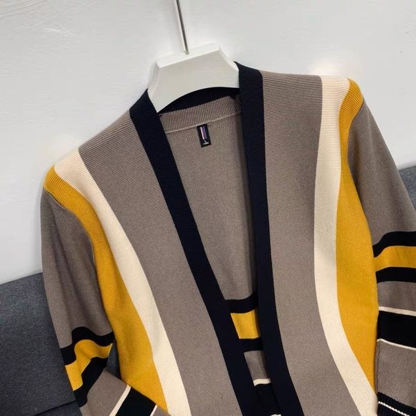 

men's sweaters color contrast stripe knitted cardigan men's spring and autumn korean fashion personality handsome casual sweater c, White;black