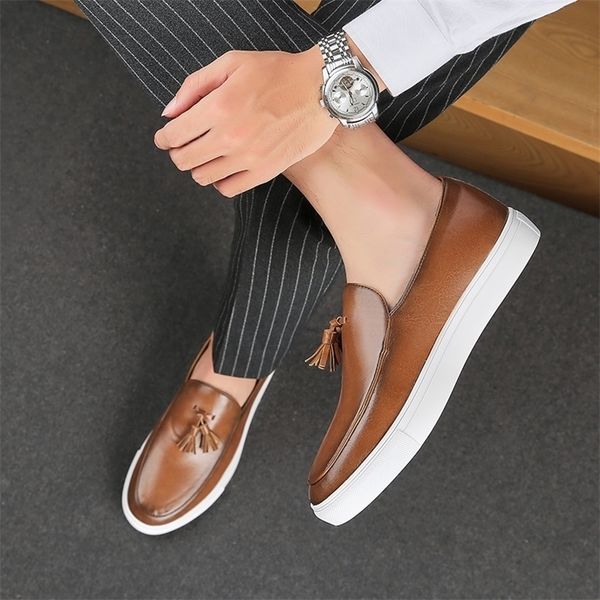 

dress shoes men casual autumn leather loafers office for driving moccasins comfortable slip on party fashion 220929, Black