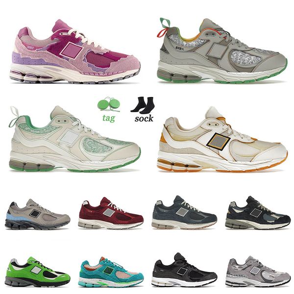 

designer 2002r running shoes athletic sneakers bb2002r protection pack pink royal grey bordeaux light blue bordeaux turtledove sail trainers, White;red