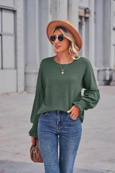 

womens t shirt round neck lantern sleeves to pull women's long-sleeved top, White