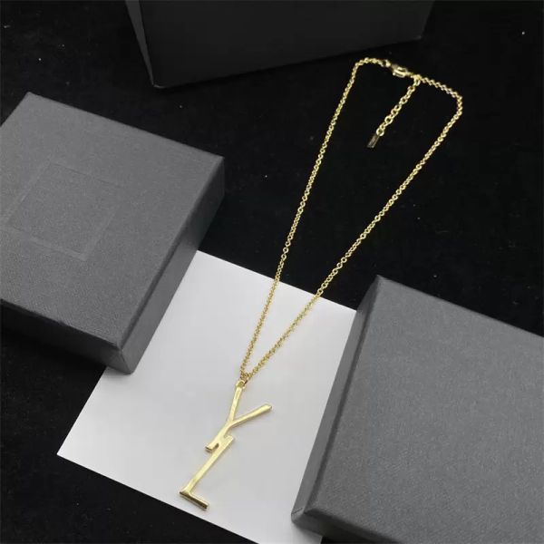 

fashion gold necklaces pendant women designer letters chains necklace jewelry ladies accessories designers womens jewellry 2209295d, Silver