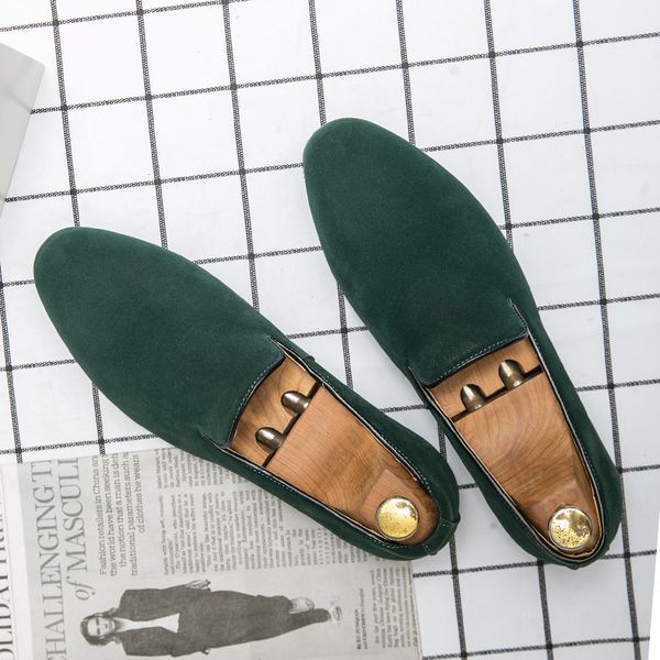 

Classic Loafers Men Shoes Solid Color Faux Suede Retro Simple Slip-On Fashion Business Casual Wedding Party Daily AD298, Clear