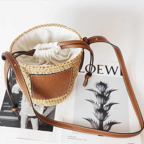 

waist bag new ins cylindrical women's diagonal bag holiday bucket leisure bag hand-woven fashion