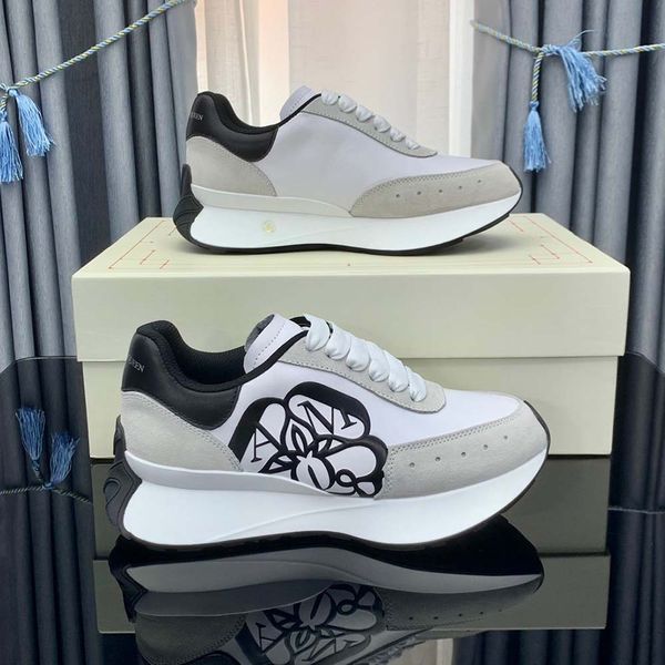 

luxury shoes mc sprint runner sneakers men women casual leather outdoor shoe anagram embossing low white black pink queen trainers 34-46 11